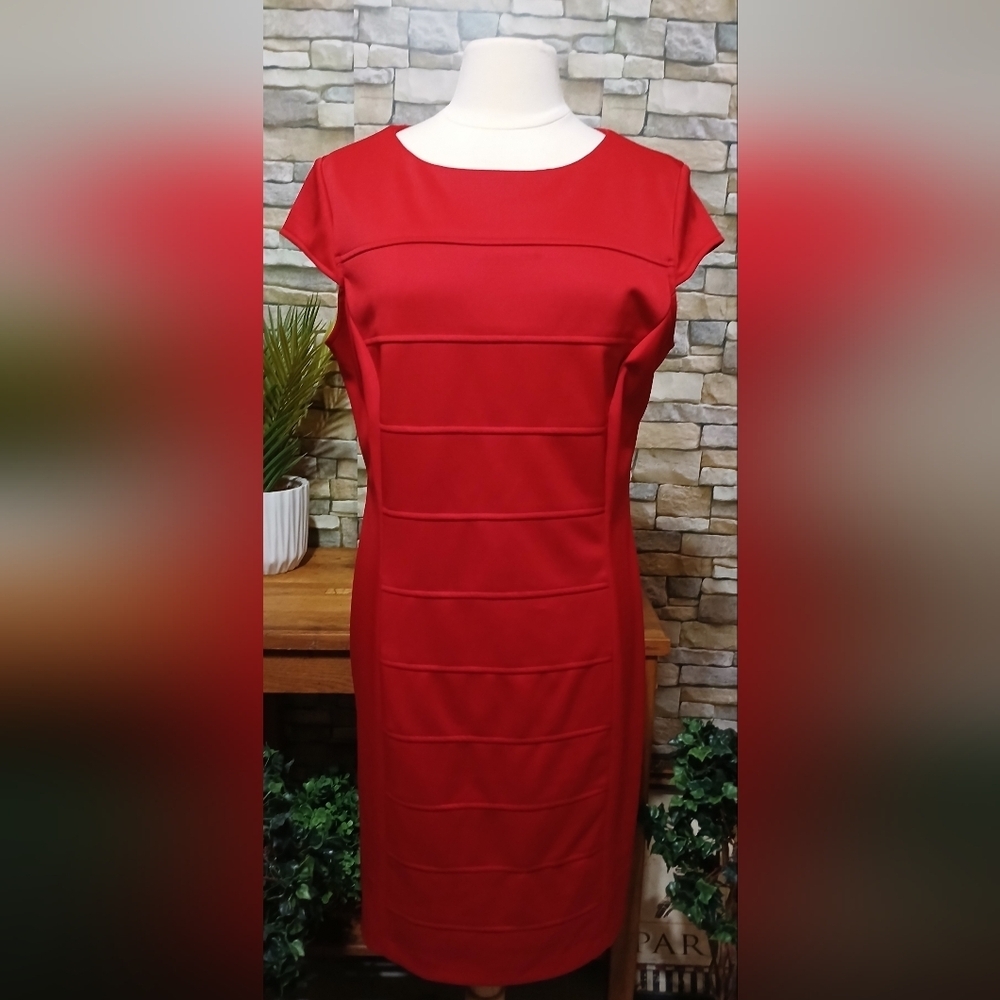 Studio One Size 16 Vibrant Red Shift Dress‎ Coquette Evening